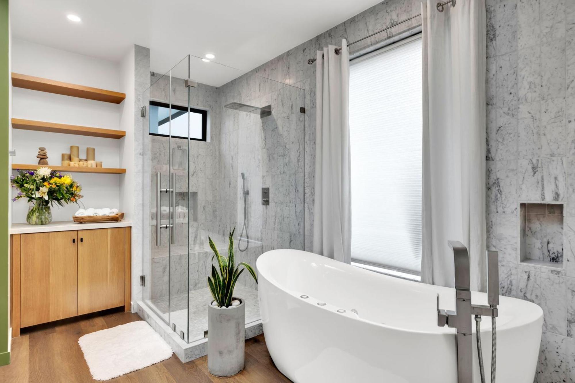 The Bella Venice - Luxury Interior Design - And Terrace Los Angeles